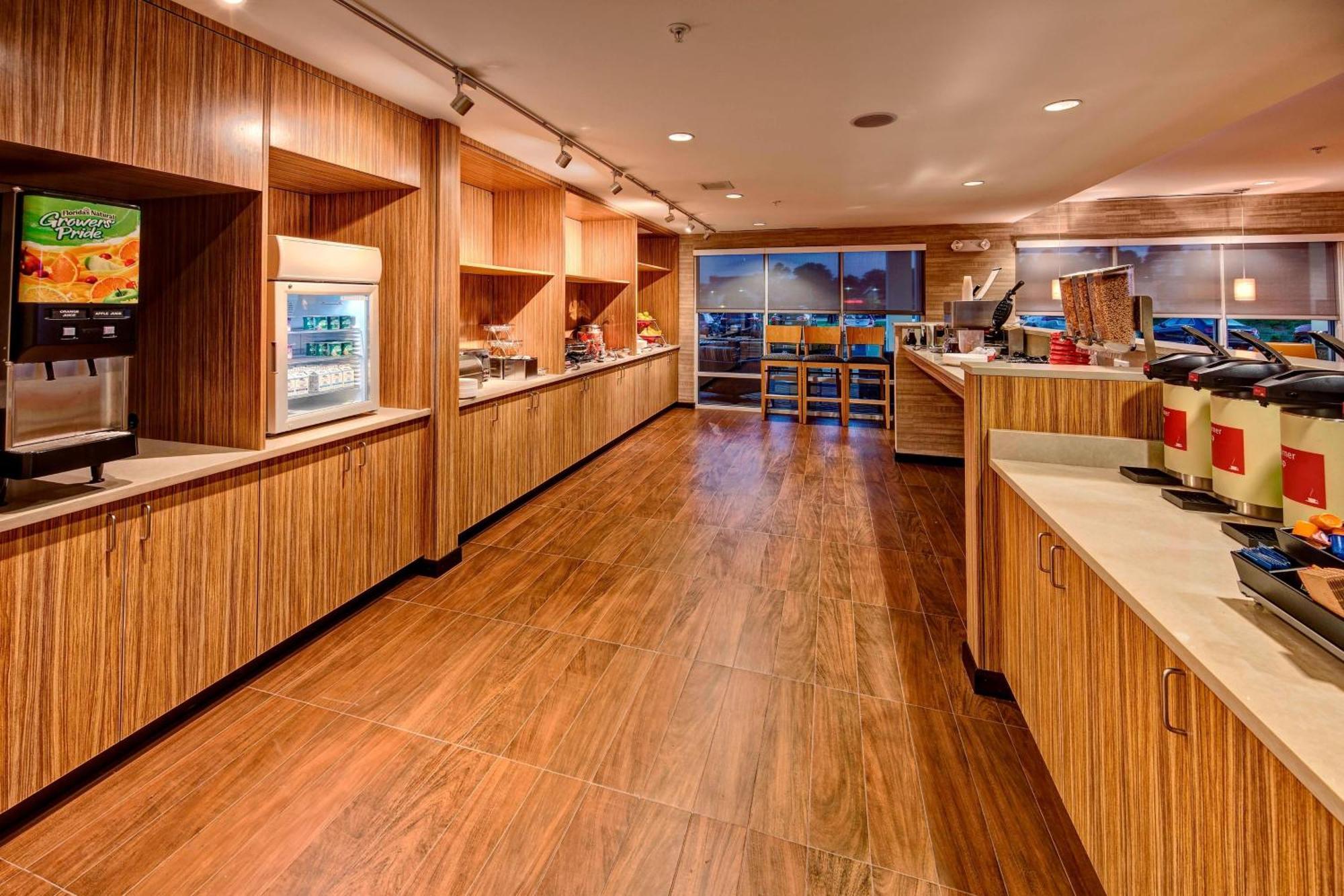 Towneplace Suites By Marriott Auburn University Area מראה חיצוני תמונה