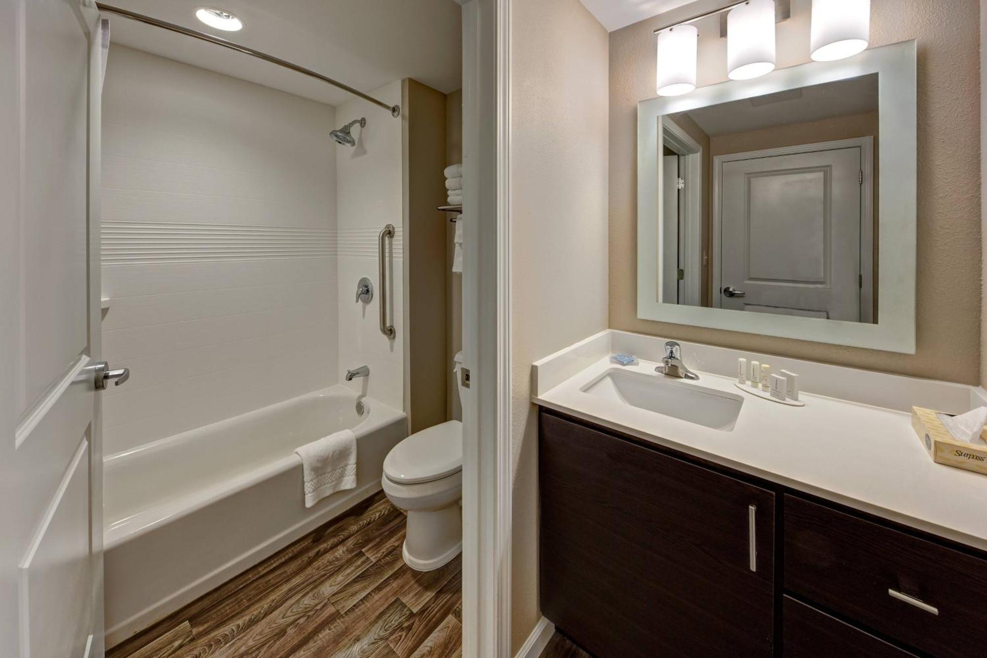 Towneplace Suites By Marriott Auburn University Area מראה חיצוני תמונה